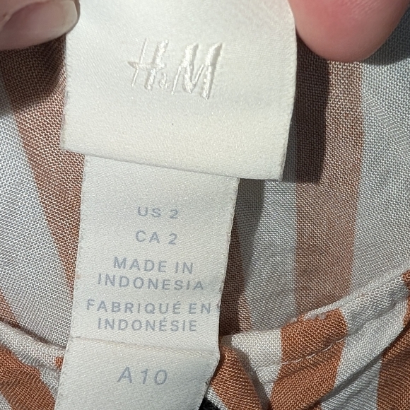 H&M Striped Tank - Picture 3 of 3